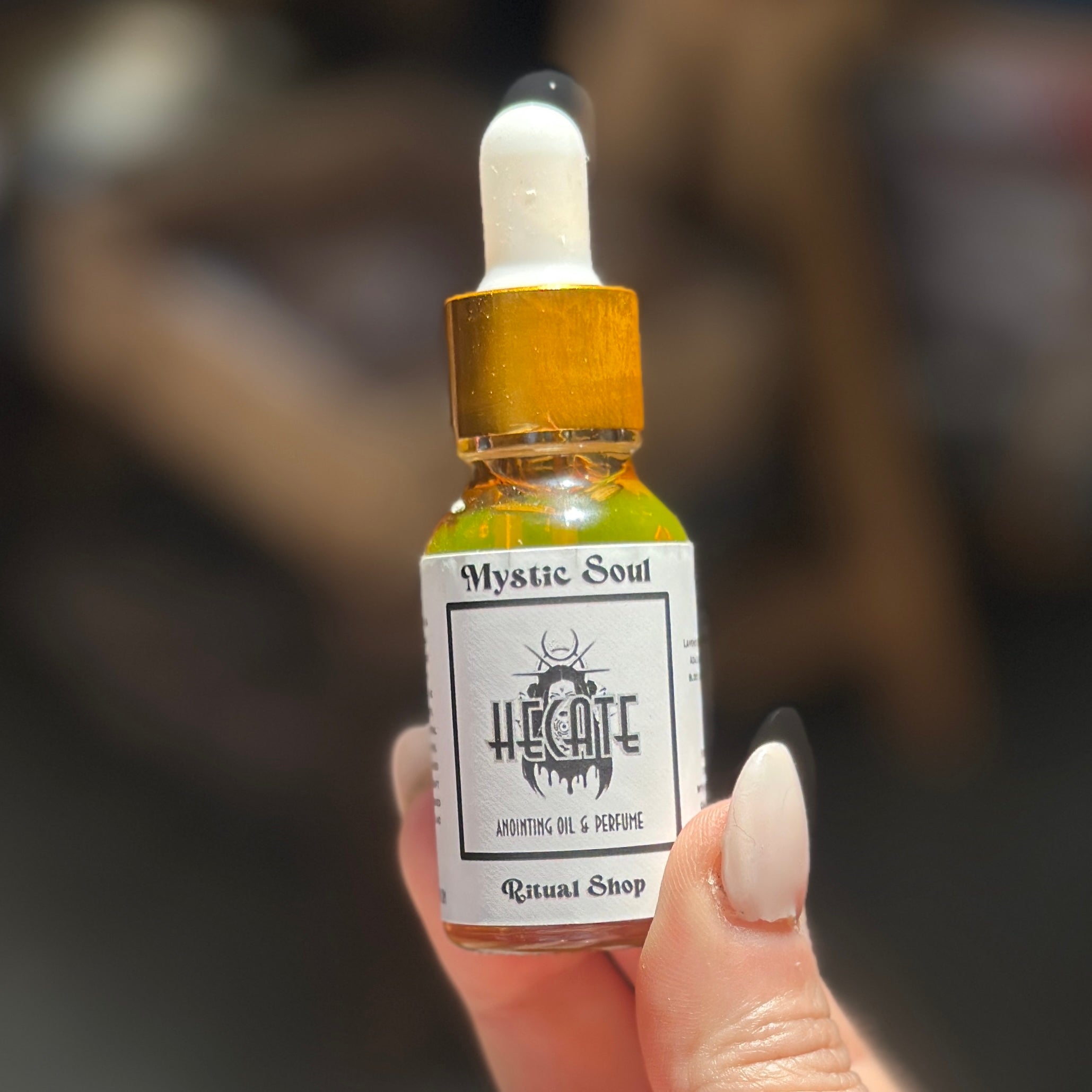 Hecate Ritual Oil | Ritual Oil | Wiccan Center