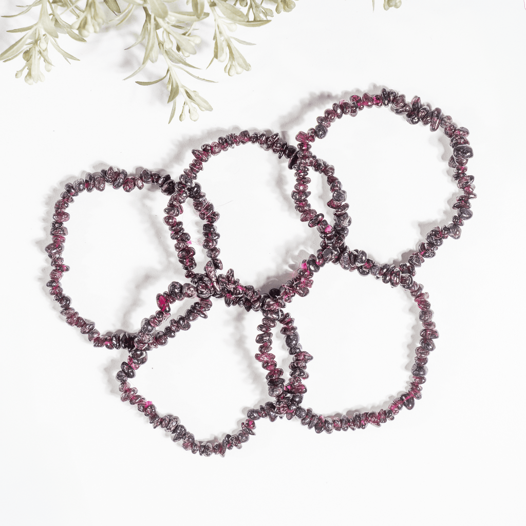 Garnet Chip Bracelet (Prosperity and Protection) | Bracelets | Wiccan Center