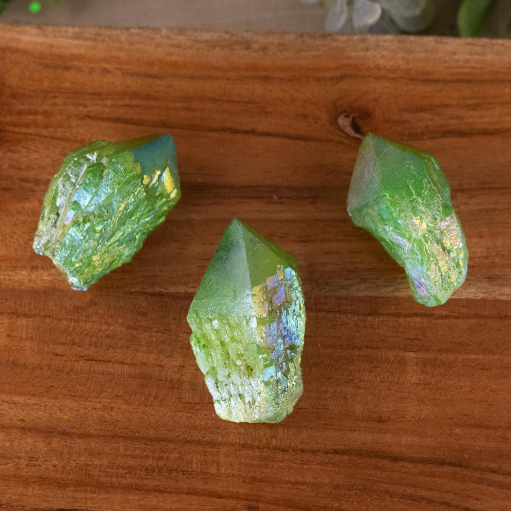 Green Aura Quartz Point 1lb | | Wiccan Center