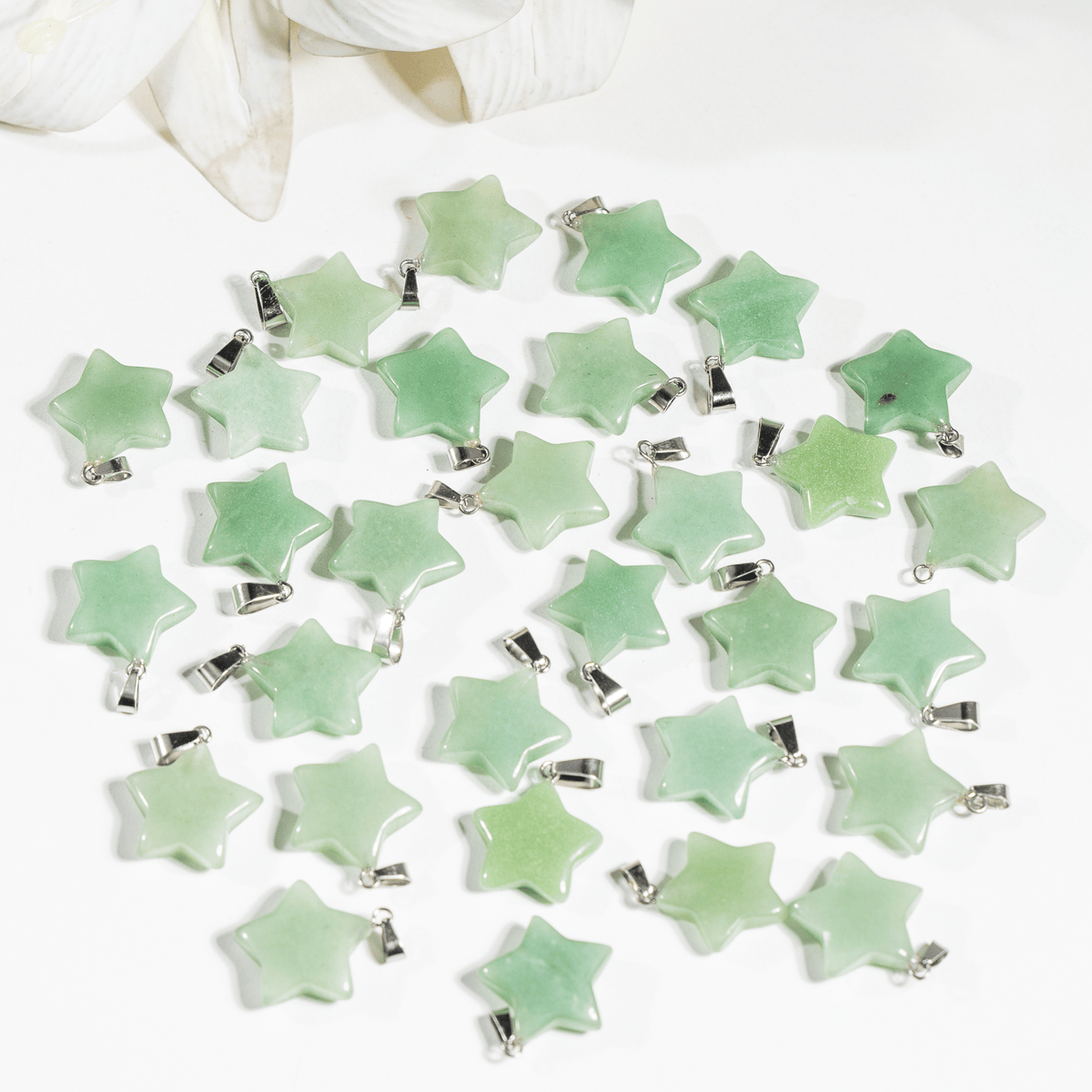 Green Aventurine  Star Pendant Necklace – Natural Crystal Gemstone Jewelry