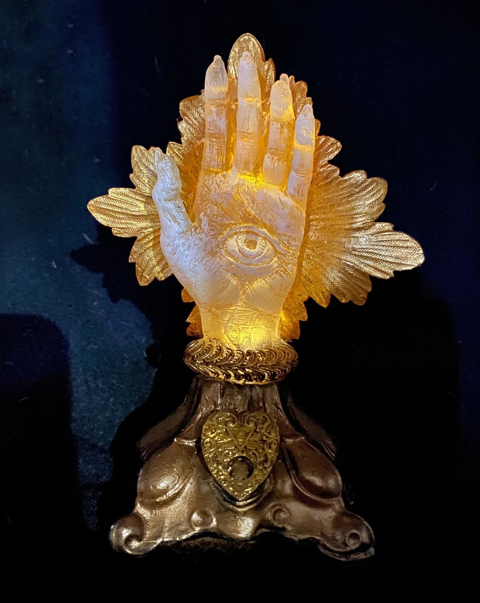 Hand of Protection Relic, Hamsa with LED tea light