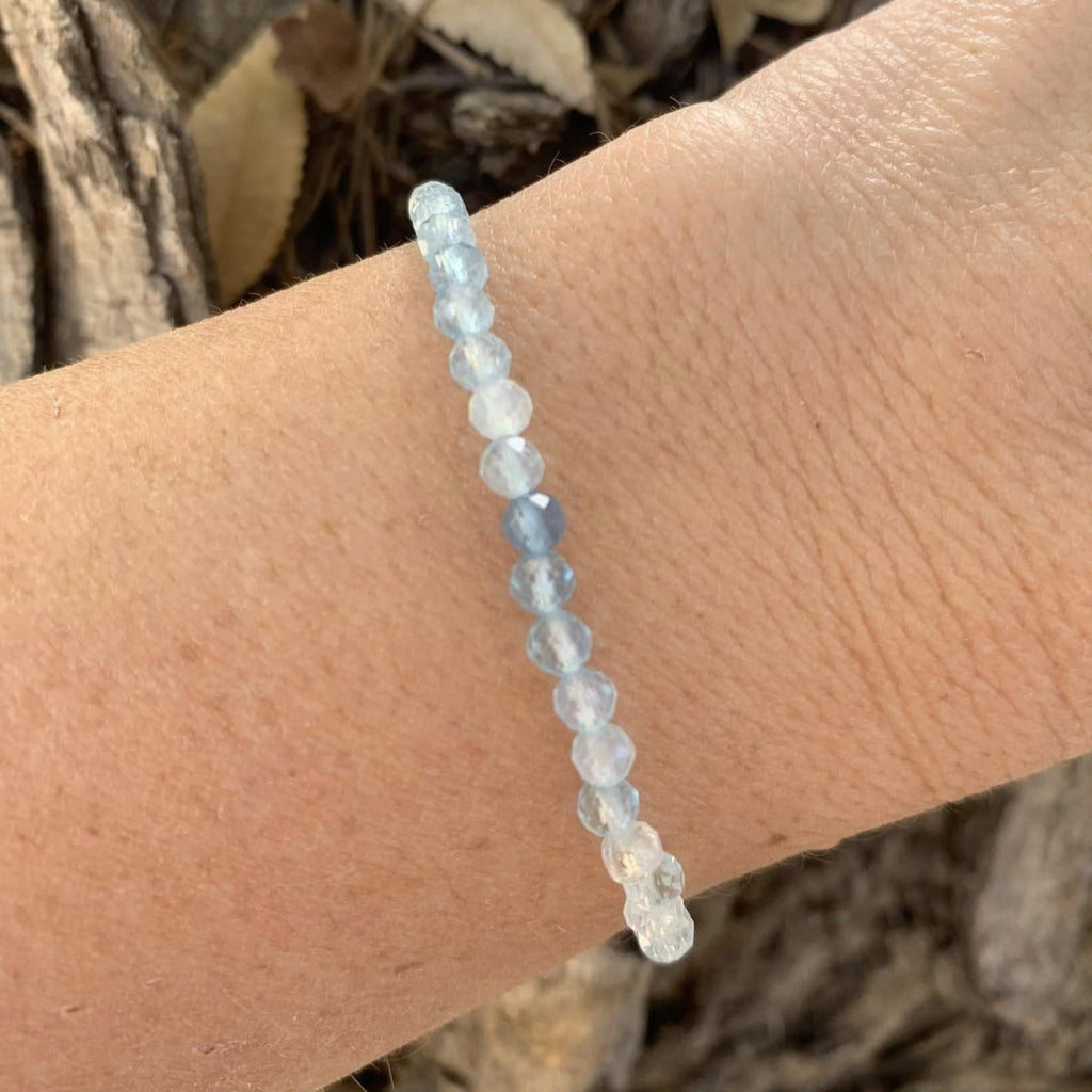 Aqumarine Bracelet 4 mm Faceted Round Beads – Calming and Serenity | Bracelets | Wiccan Center