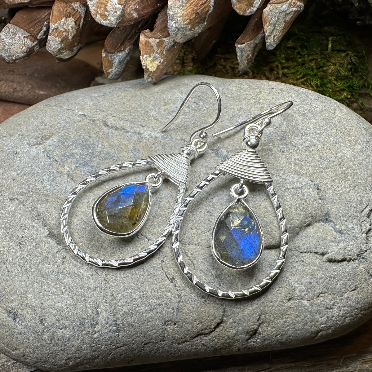 Delyth Celtic Earrings | Dangle Earrings | Wiccan Center
