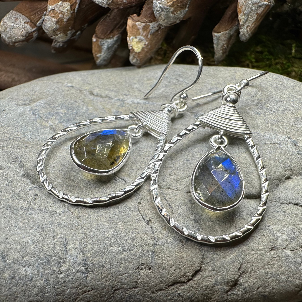 Delyth Celtic Earrings | Dangle Earrings | Wiccan Center