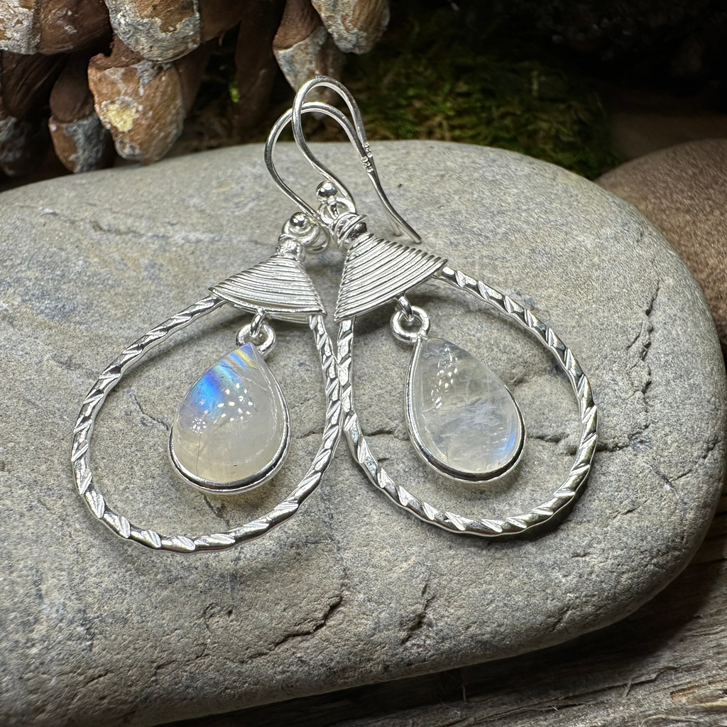 Delyth Celtic Earrings | Dangle Earrings | Wiccan Center