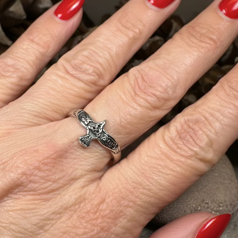Soar Celtic Raven Ring | Ring | Wiccan Center