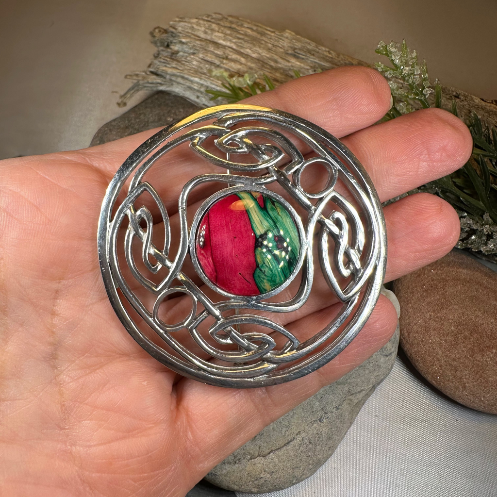 Heathergems Celtic Knot Brooch - Classic Scottish Jewelry | Brooch | Wiccan Center