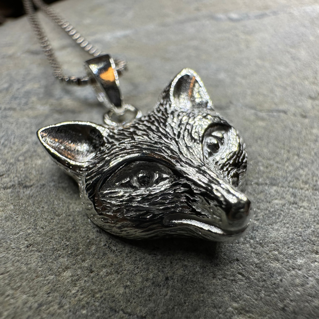 Fiona Fox Necklace in Sterling Silver