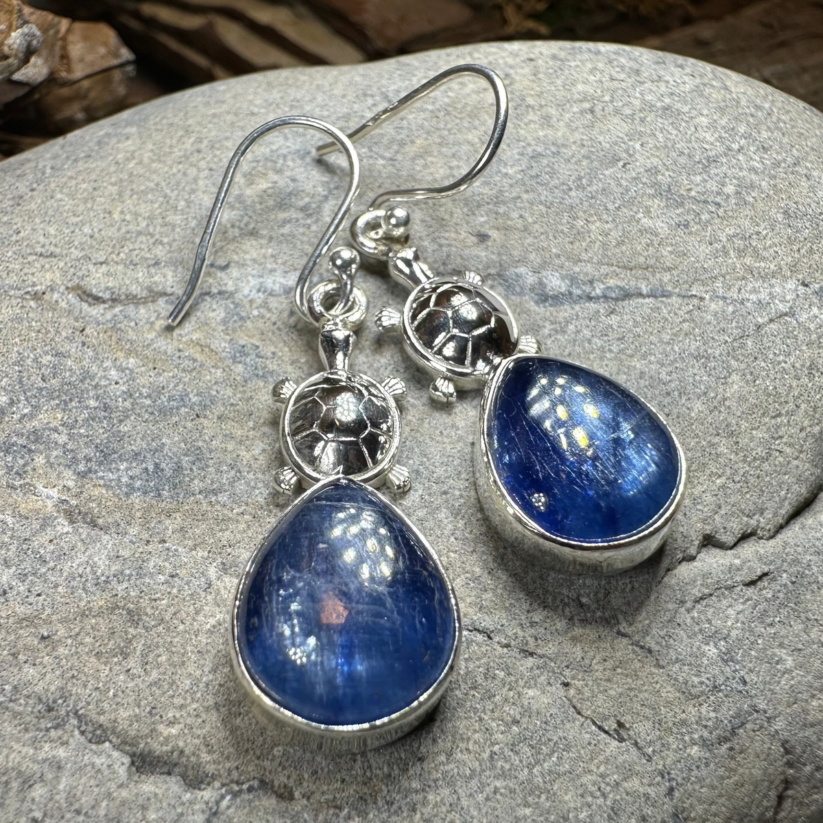 Friendly Turtle Earrings | Dangle Earrings | Wiccan Center