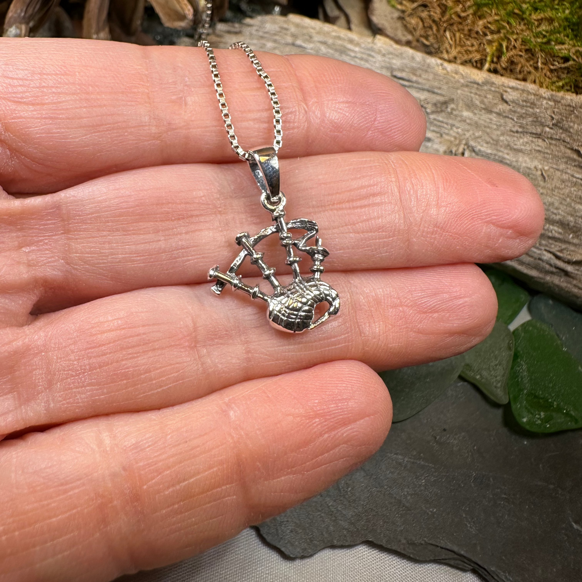 Tartan Bagpipes Necklace | Pendant | Wiccan Center