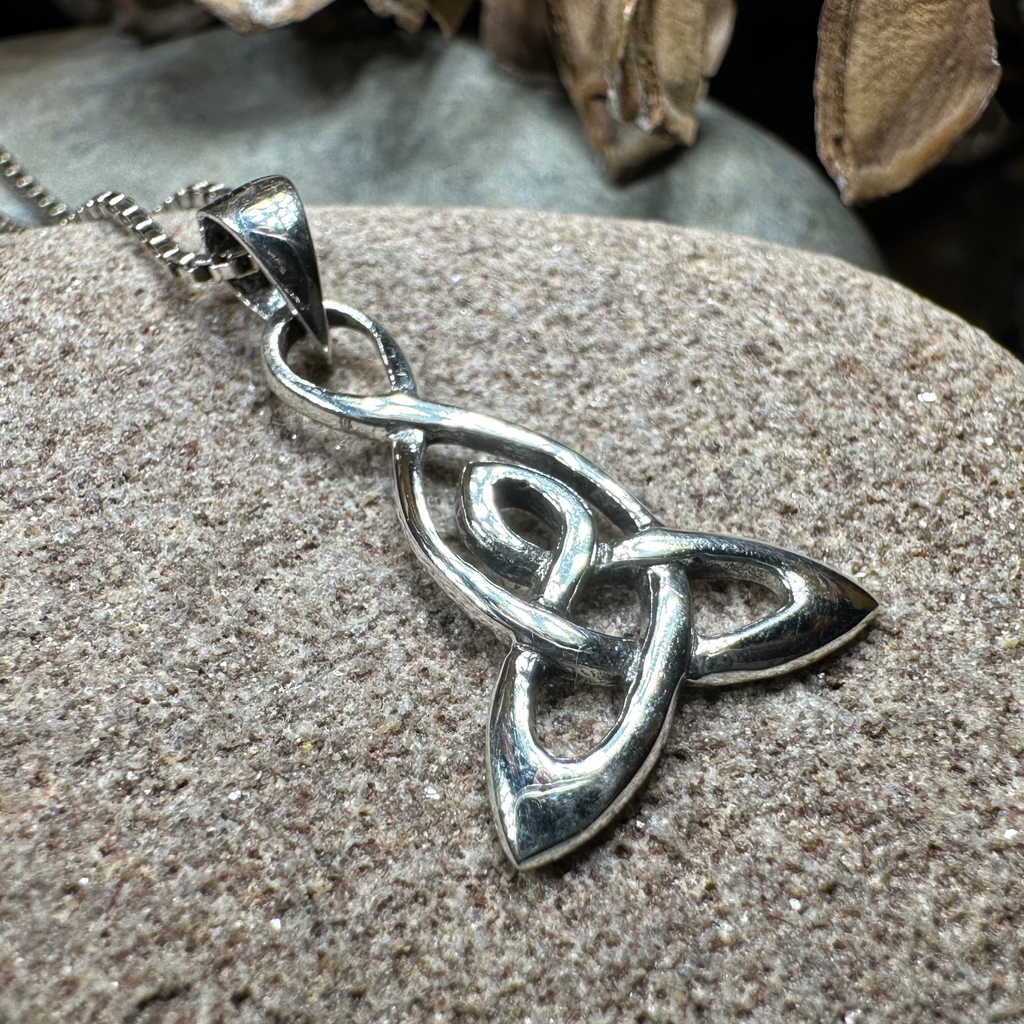 Mother's Knot Necklace | Pendant | Wiccan Center