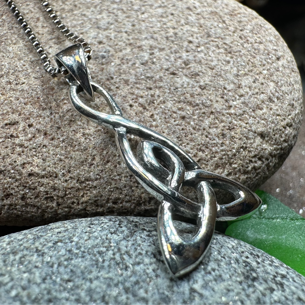 Mother's Knot Necklace | Pendant | Wiccan Center