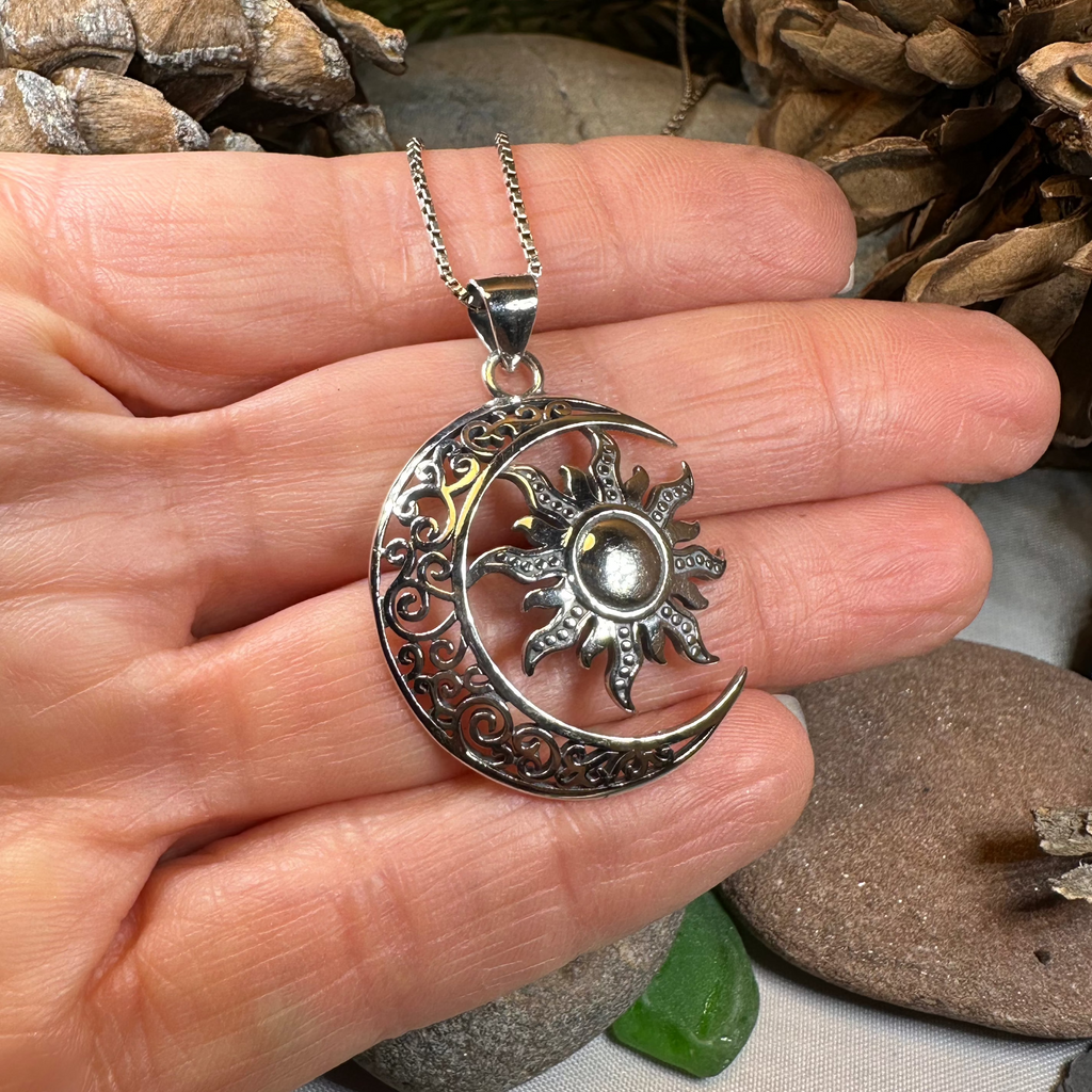 Luan Moon Necklace in Sterling Silver
