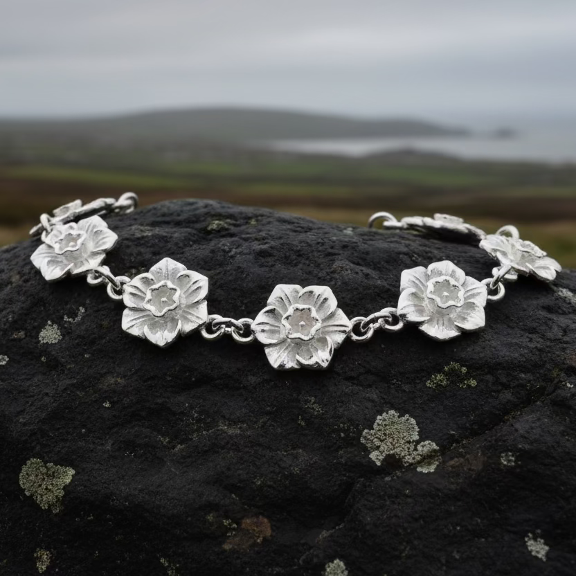Gwydir Welsh Daffodil Bracelet in Sterling Silver | Bracelet | Wiccan Center