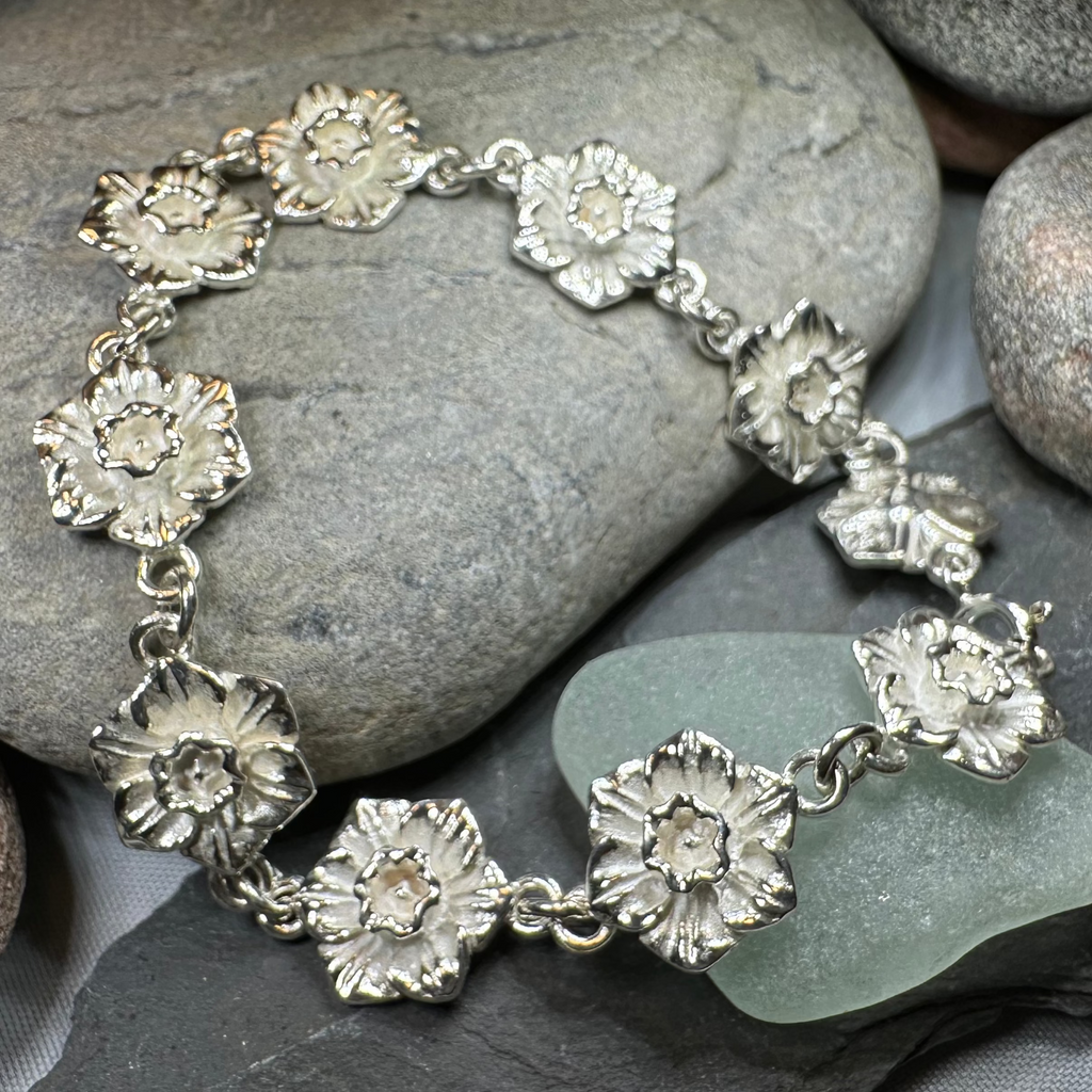 Gwydir Welsh Daffodil Bracelet in Sterling Silver | Bracelet | Wiccan Center