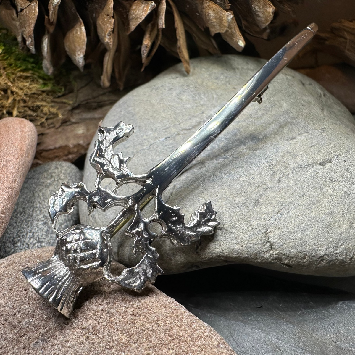 Loch Awe Thistle Kilt Pin - Handmade in Scotland | Kilt Pin | Wiccan Center