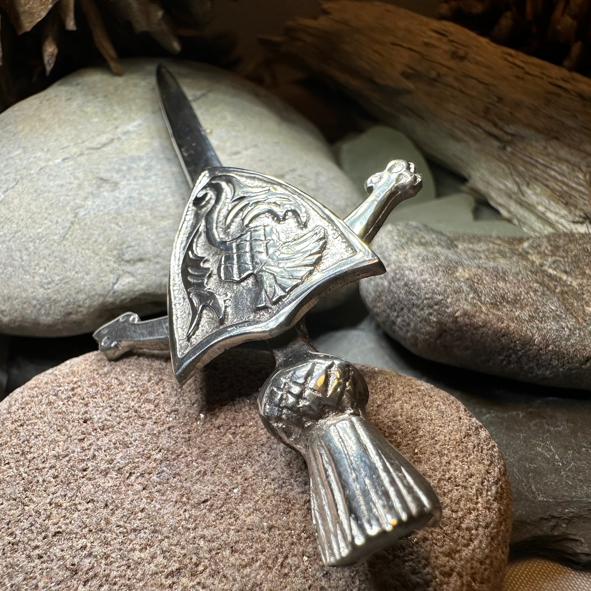 Alban Thistle Shield Kilt Pin - Handmade in Scotland | Kilt Pin | Wiccan Center