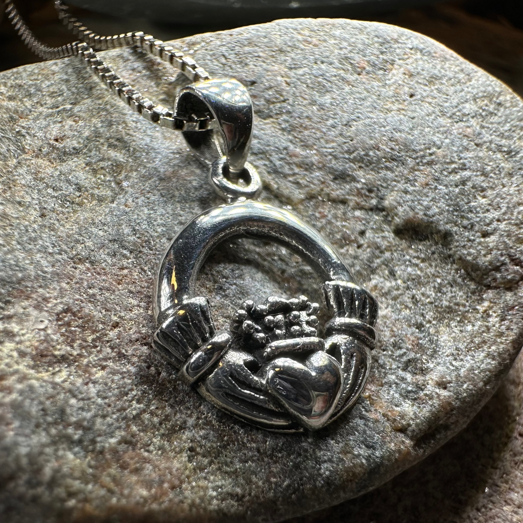 Petite Claddagh Necklace | Pendant | Wiccan Center