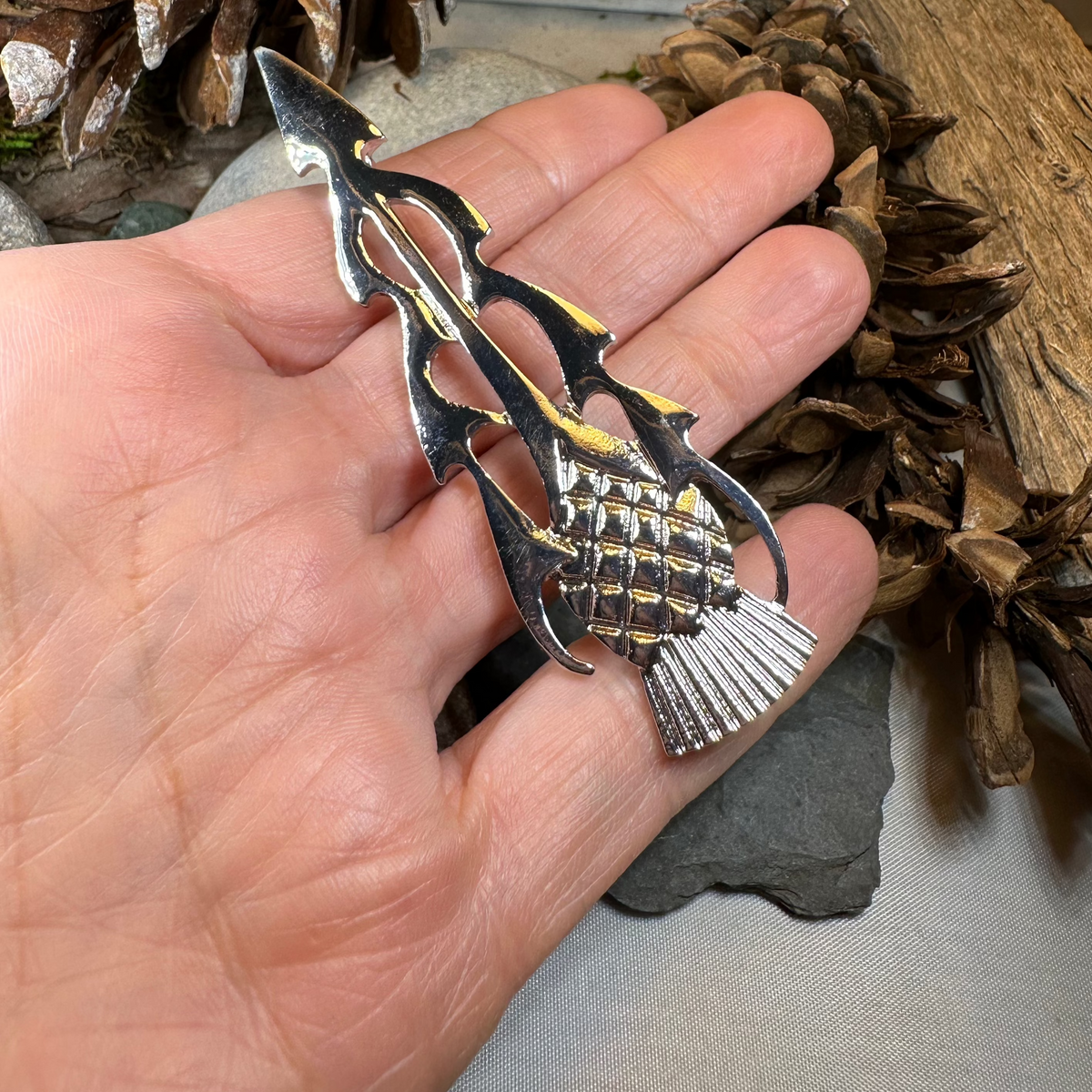 Classic Scottish Thistle Kilt Pin - Handmade in Scotland | Kilt Pin | Wiccan Center