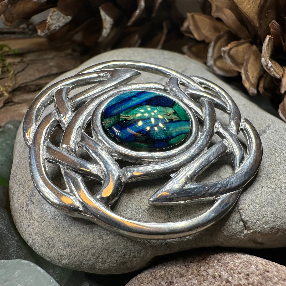 Elegant Heathergems Celtic Knot Brooch - Handmade in Scotland | Brooch | Wiccan Center