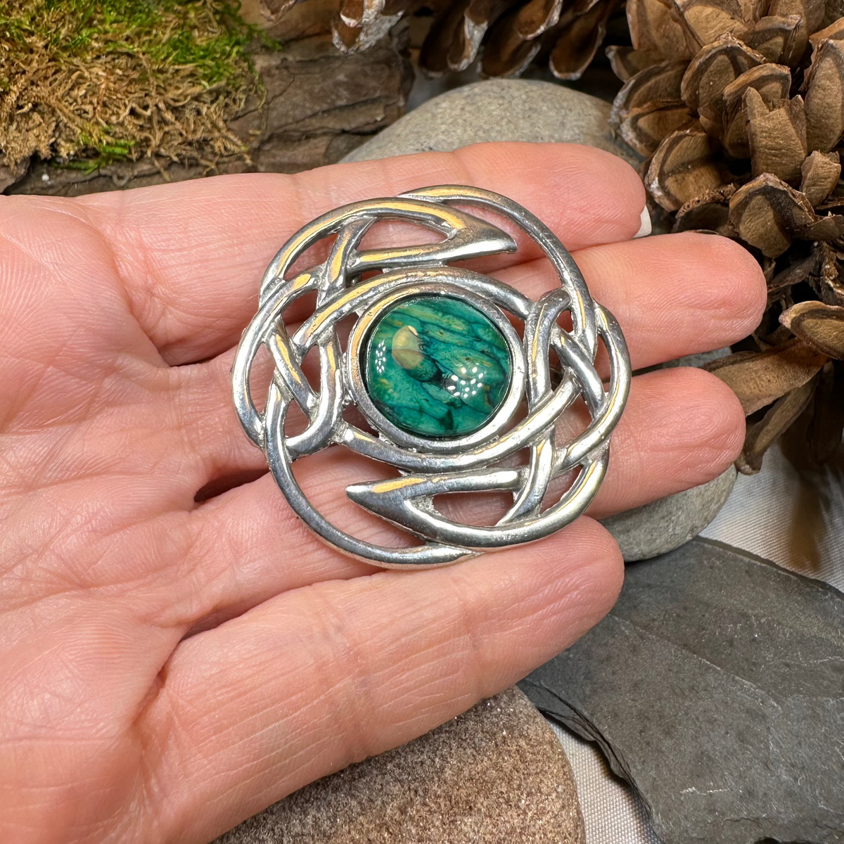 Elegant Heathergems Celtic Knot Brooch - Handmade in Scotland | Brooch | Wiccan Center