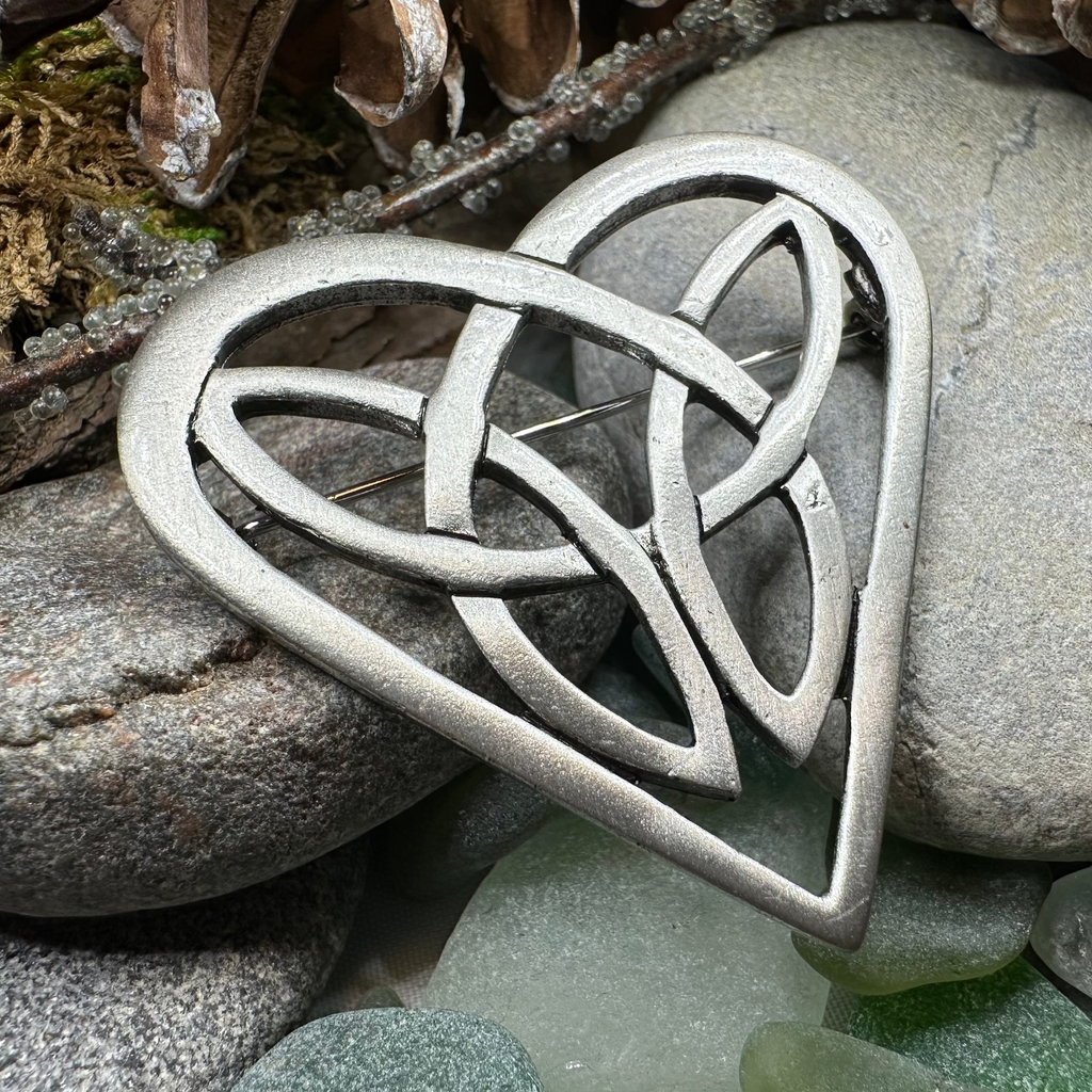 Everheart Celtic Heart Brooch in Pewter | Brooch | Wiccan Center