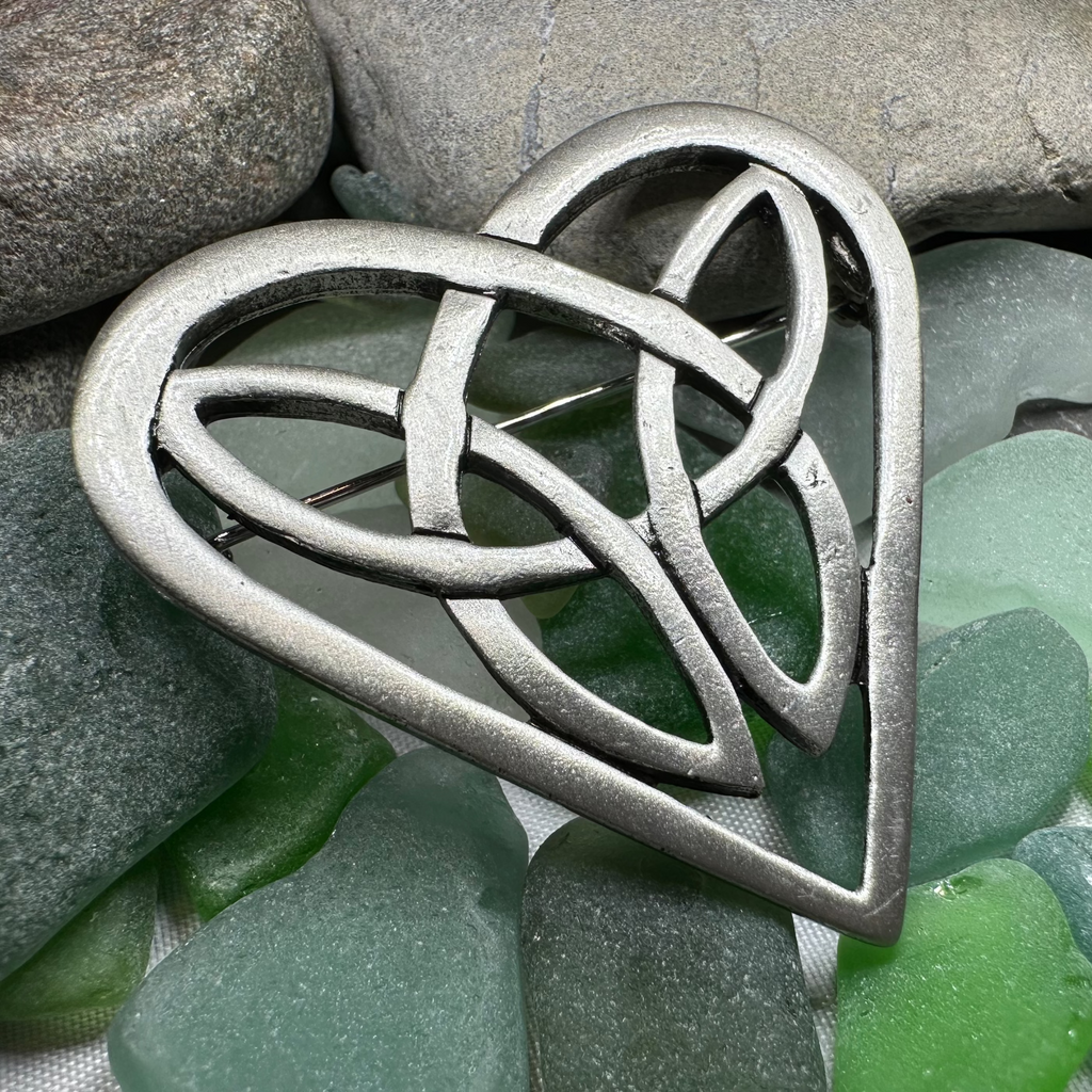 Everheart Celtic Heart Brooch in Pewter | Brooch | Wiccan Center