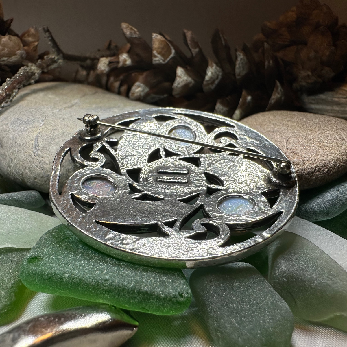Eveningtide Celtic Knot Brooch | Brooch | Wiccan Center