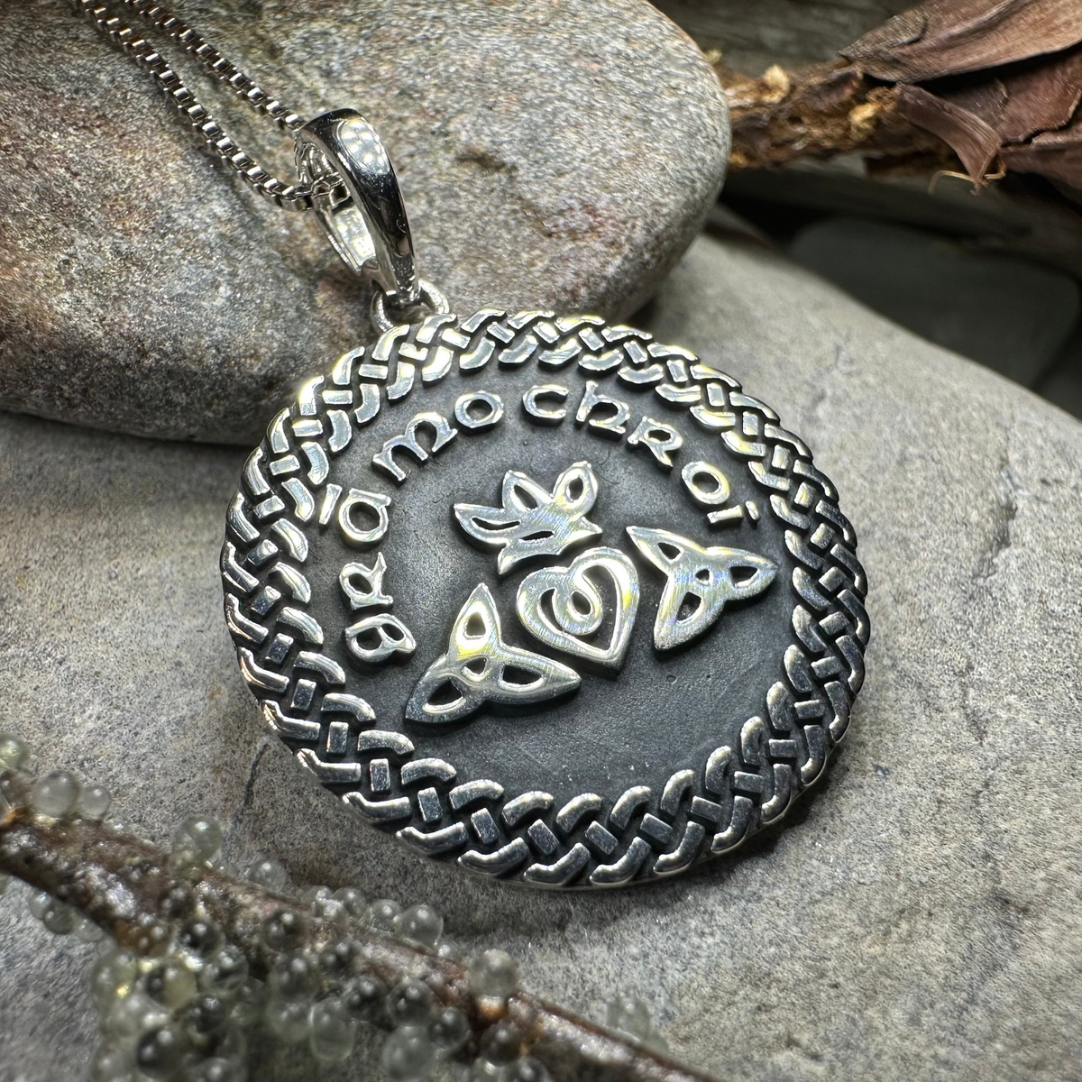 Irish Gaelic Gra Mo Chroi Necklace in Sterling Silver | Pendant | Wiccan Center