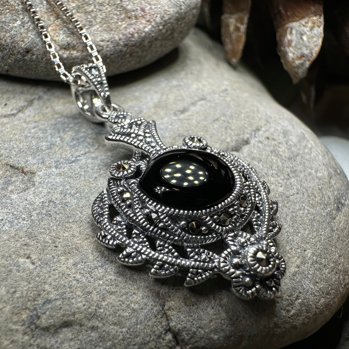 Vintage Onyx Celtic Necklace | Pendant | Wiccan Center