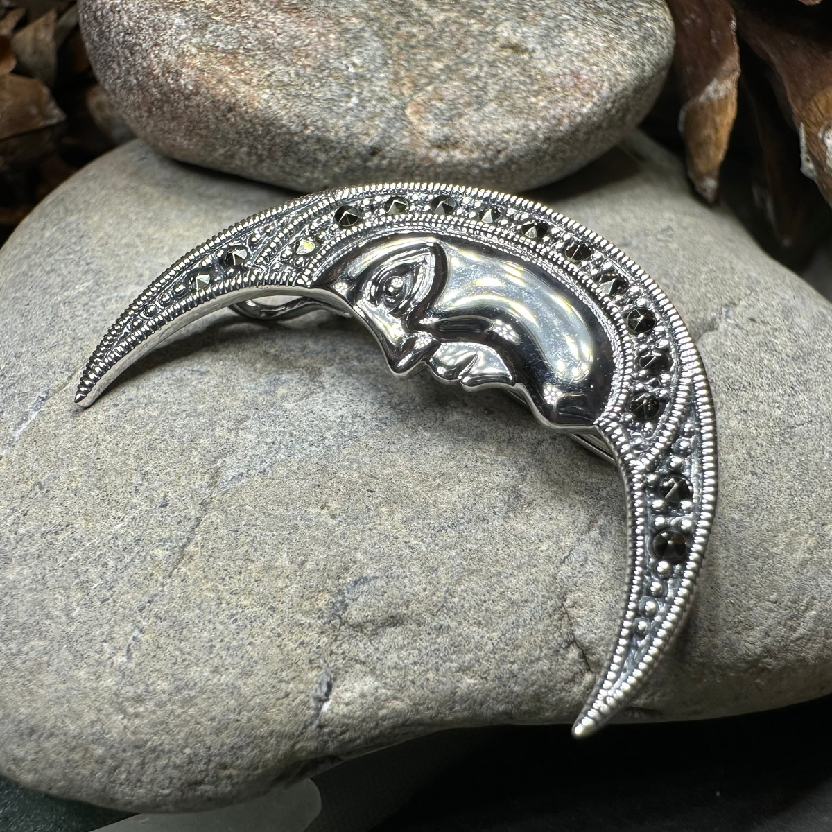 Midnight Goddess Moon Brooch | Pendant | Wiccan Center