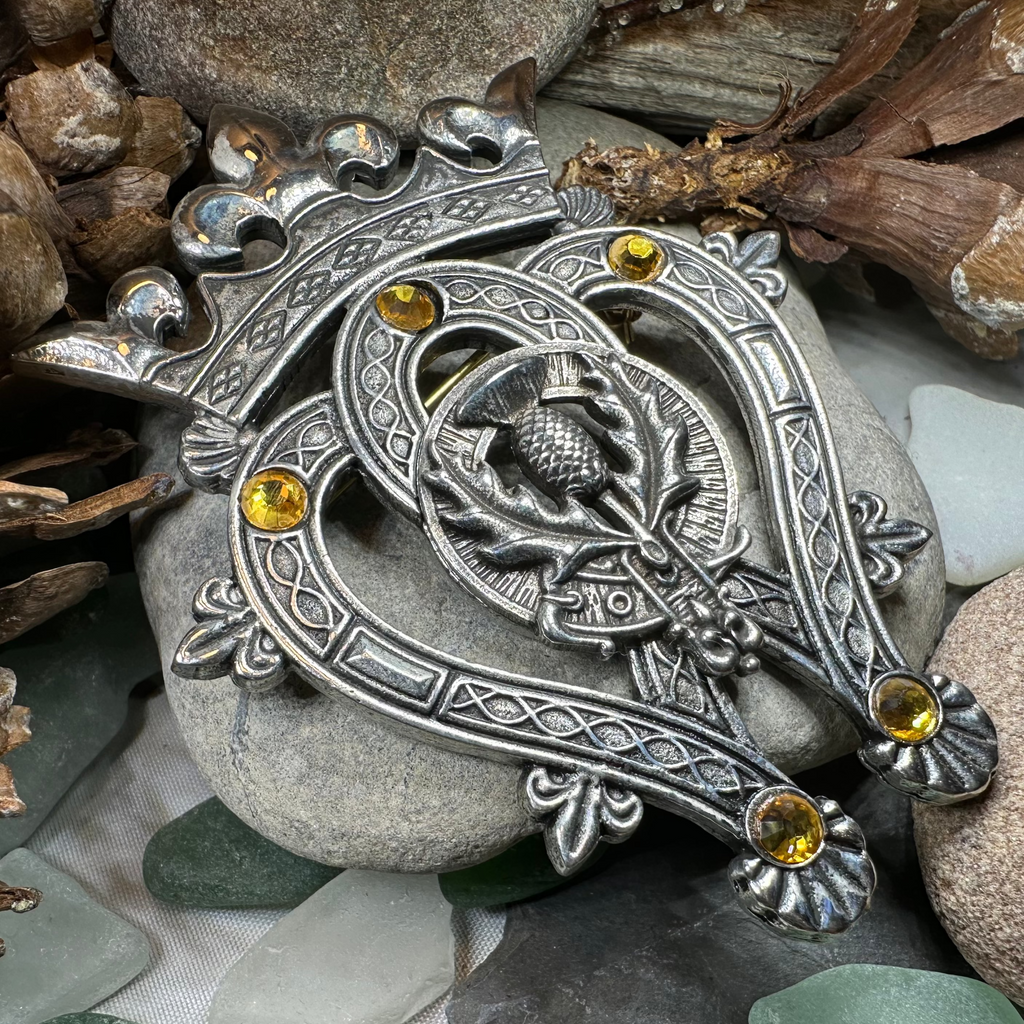 Highland Scottish Luckenbooth Plaid Pin - Handmade in Scotland | Brooch | Wiccan Center
