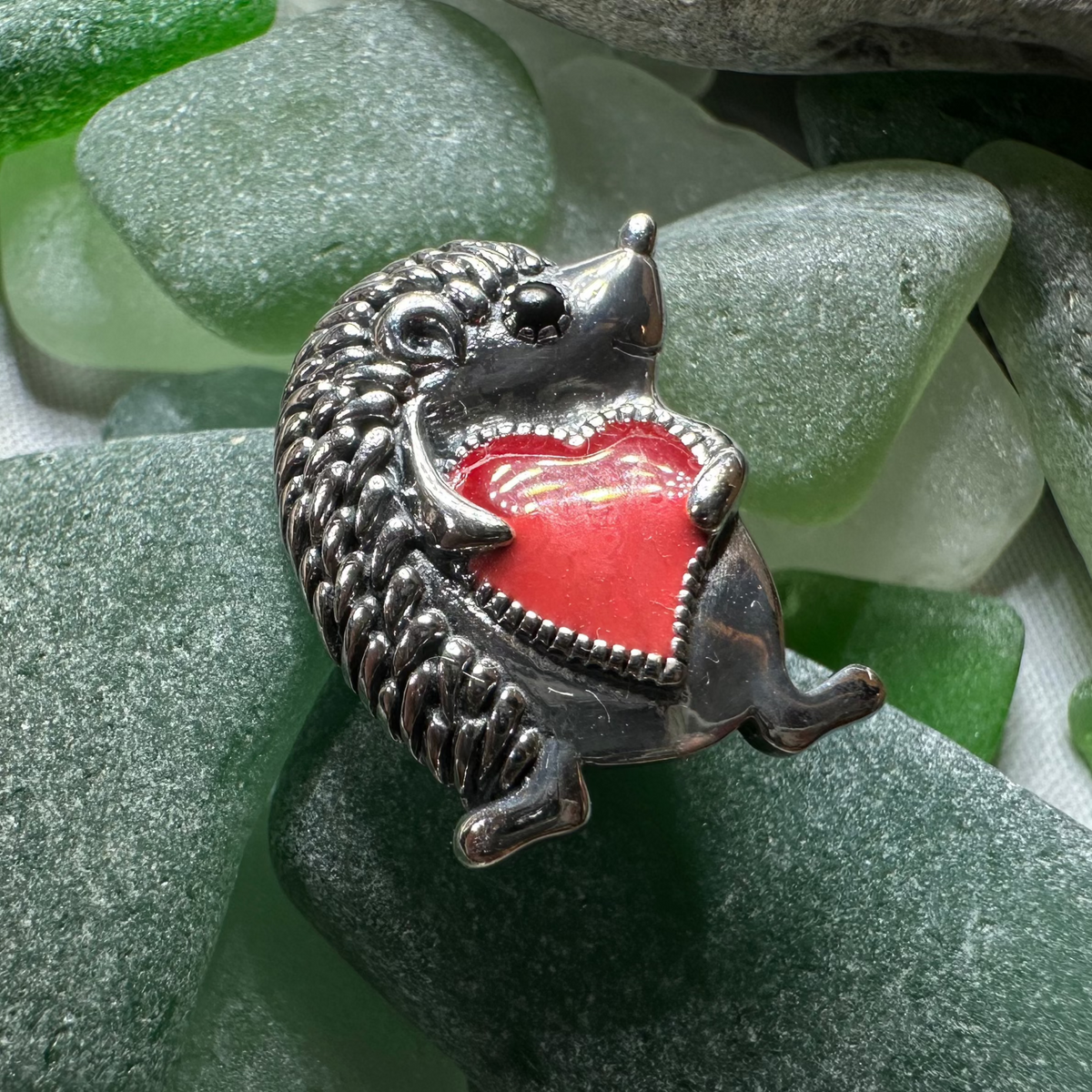 Hugs Hedgehog Pin | Brooch | Wiccan Center