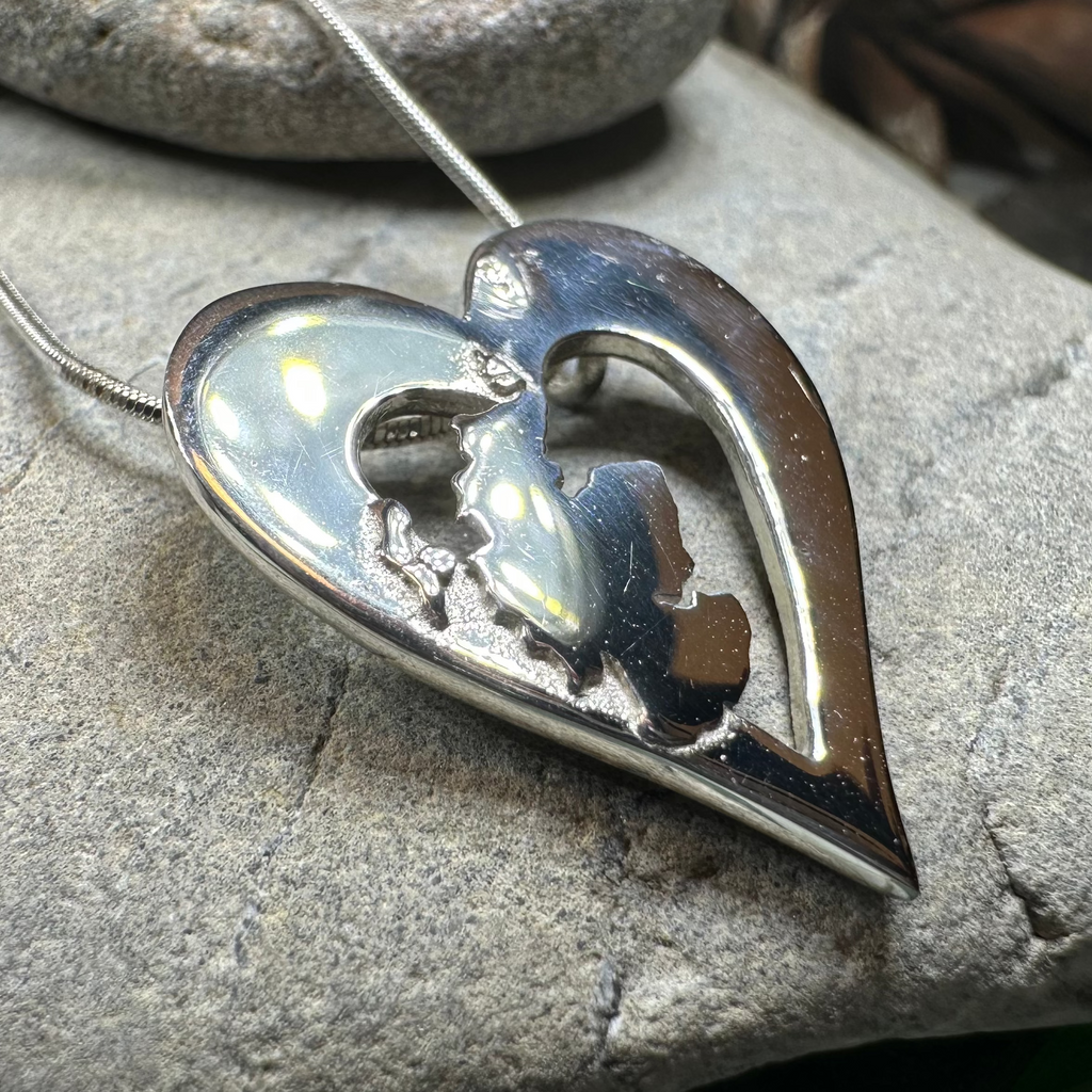 Scotland Heart Necklace - Handmade in Scotland | Pendant | Wiccan Center