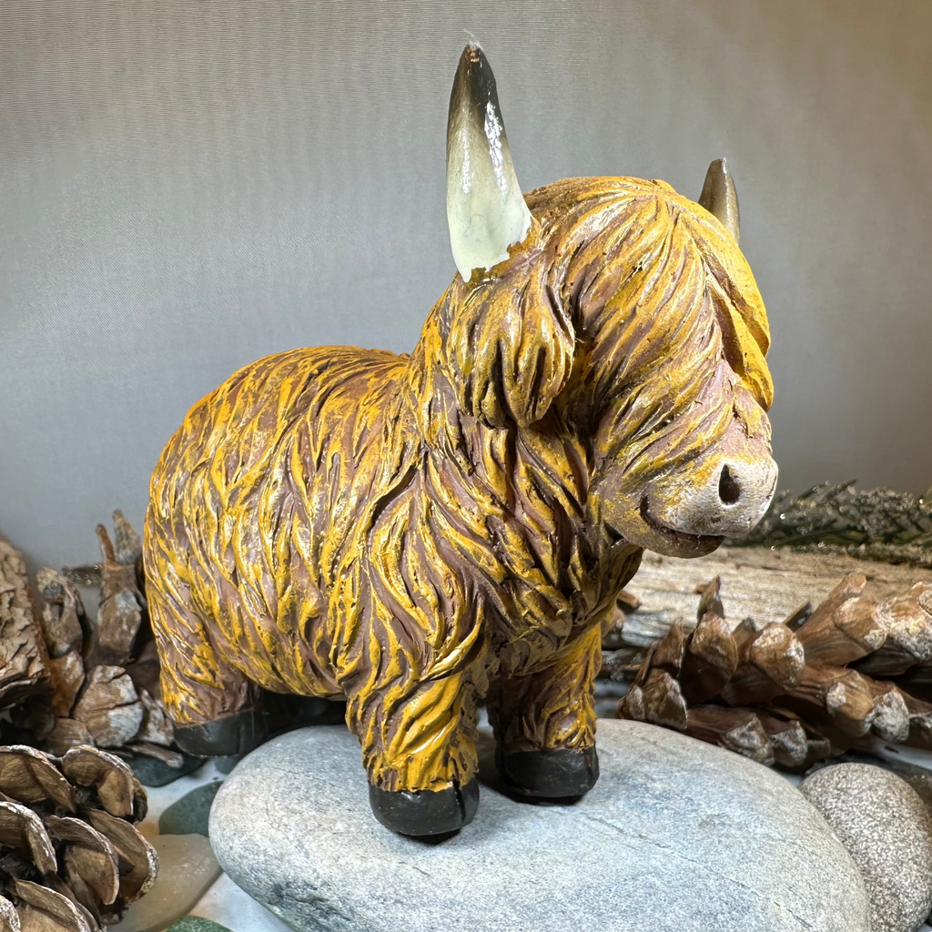 Chubby Highland Cow Figurine | Gifts | Wiccan Center