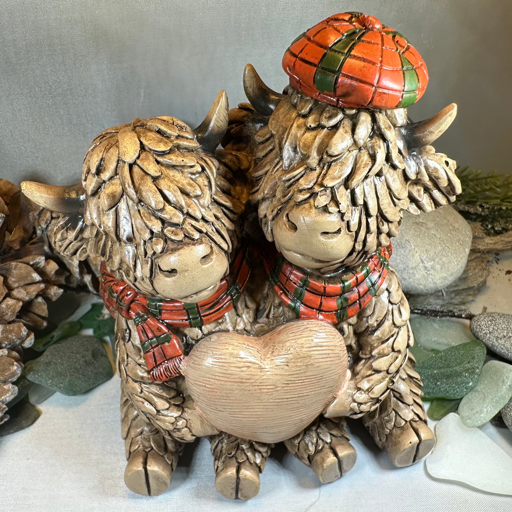 Tartan Lovers Highland Cow Figurine | Gifts | Wiccan Center
