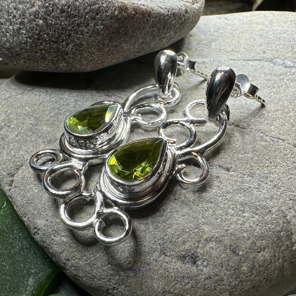 Ariadne Celtic Knot Earrings in Sterling Silver | Dangle Earrings | Wiccan Center