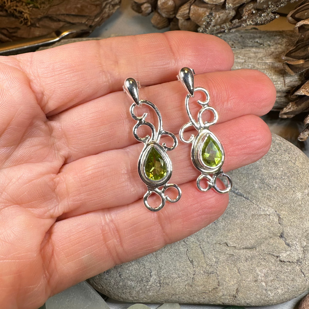 Ariadne Celtic Knot Earrings in Sterling Silver | Dangle Earrings | Wiccan Center