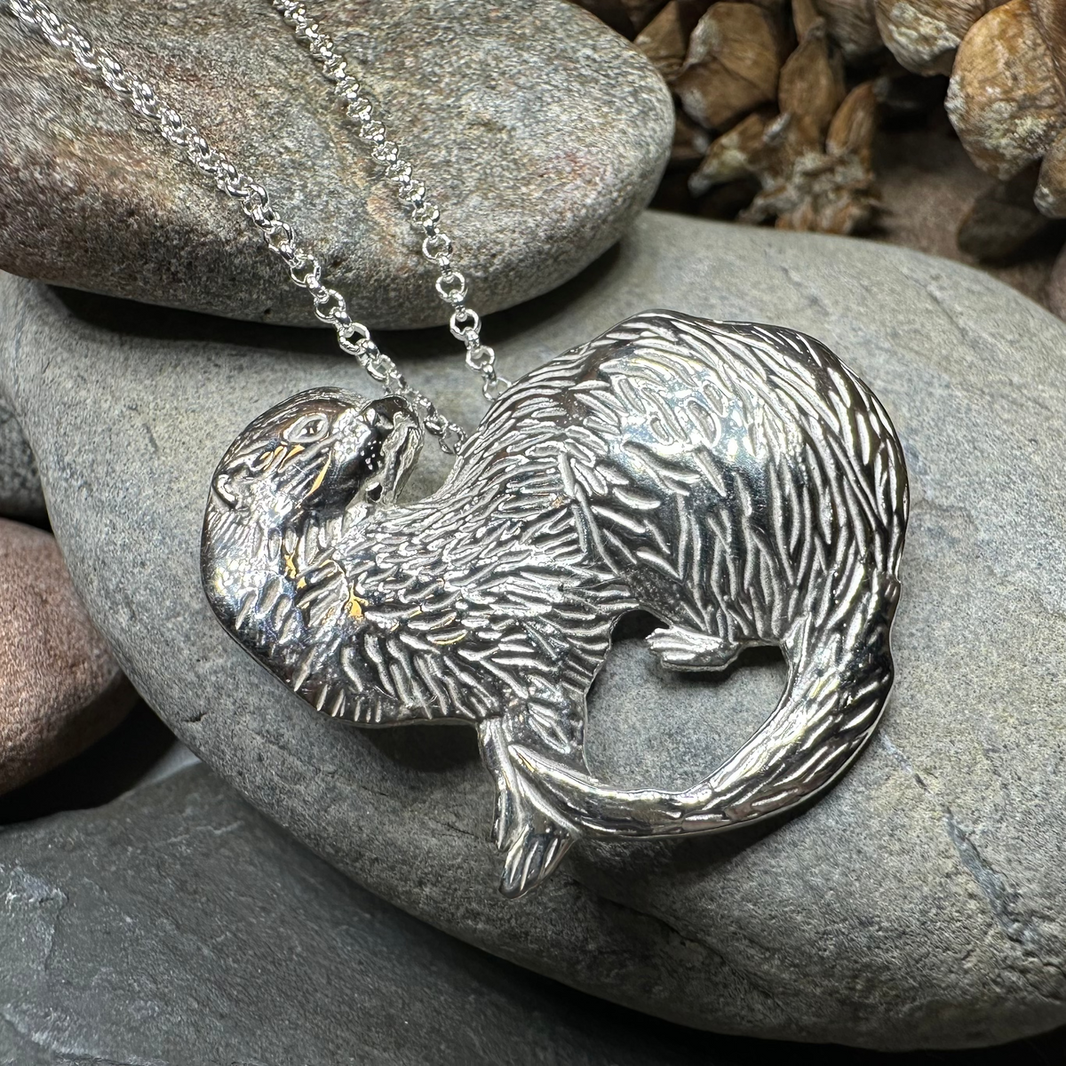 Dratsie Scottish Otter Necklace - Handmade in Scotland | Necklet | Wiccan Center