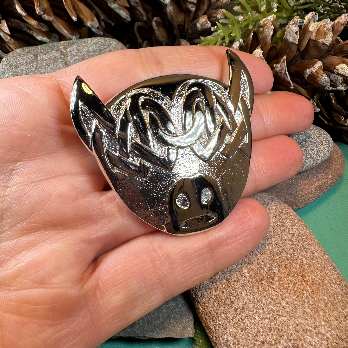 Highland Cow Pin - Handmade in Scotland | Brooch | Wiccan Center