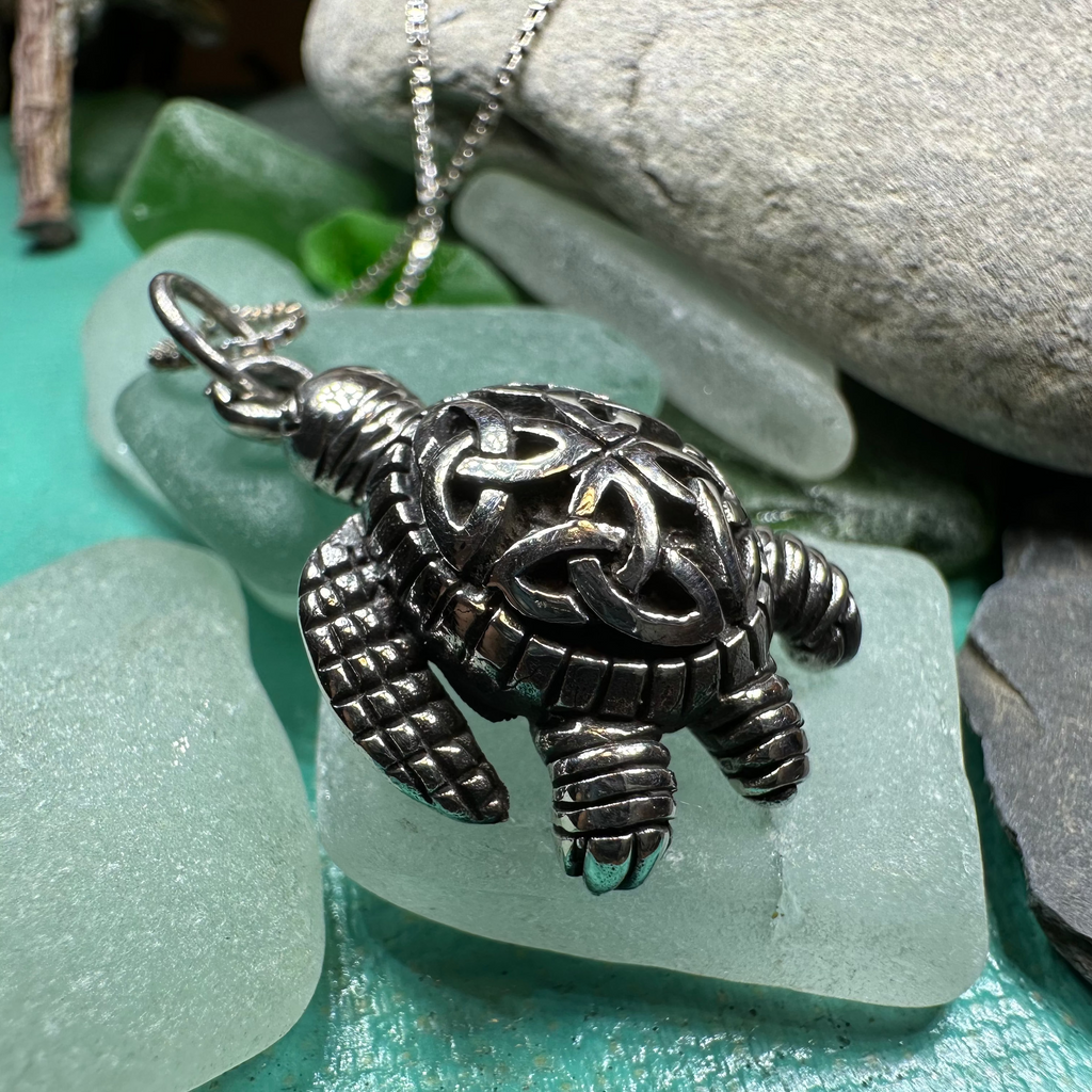 Birte Celtic Turtle Necklace | Pendant | Wiccan Center