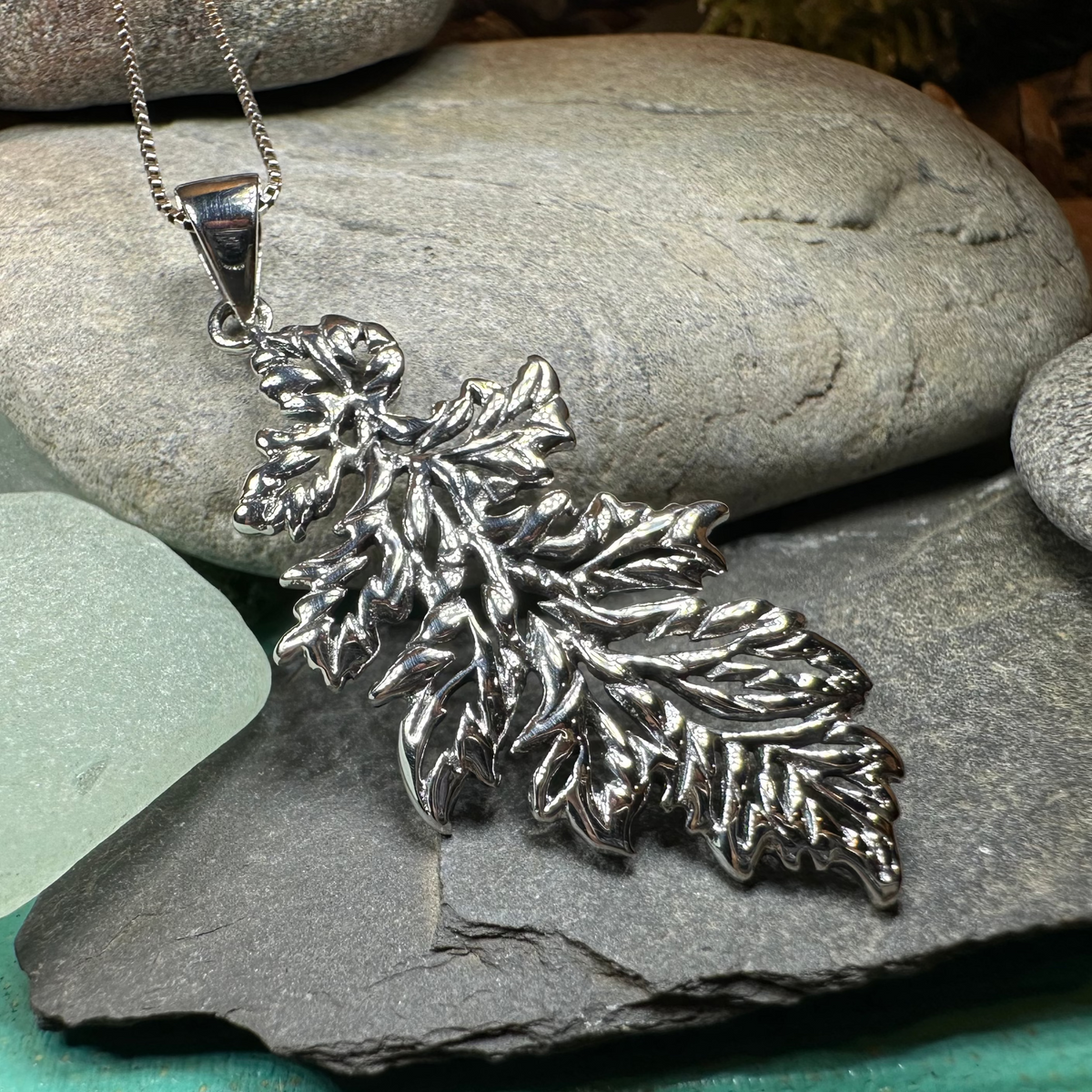 Derwen Oak Leaf Necklace in Sterling Silver | Pendant | Wiccan Center