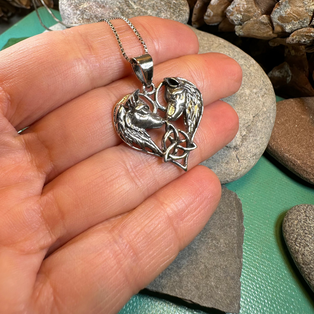 Wolf Lovers Necklace in Sterling Silver