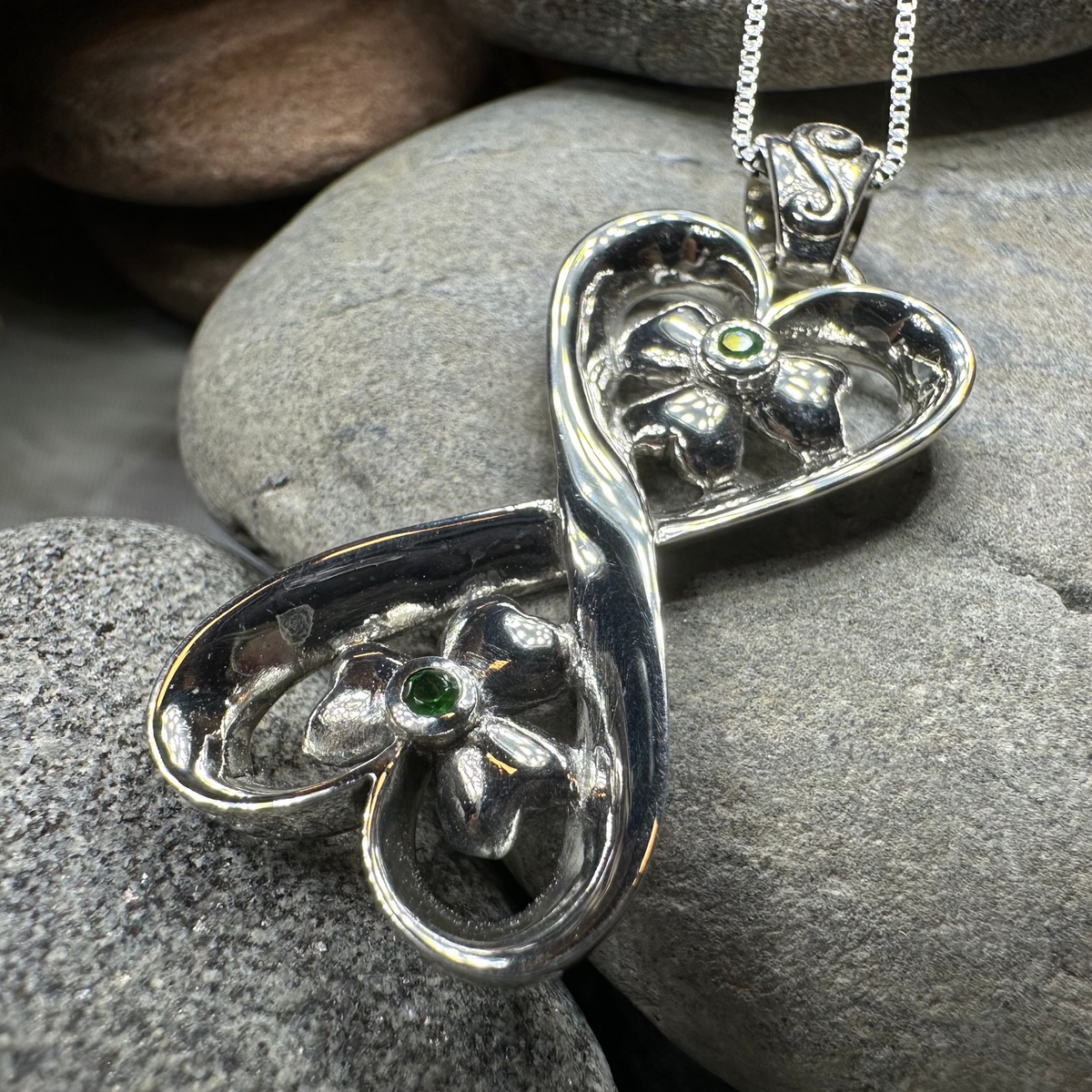 Shamrock Infinity Necklace | Pendant | Wiccan Center