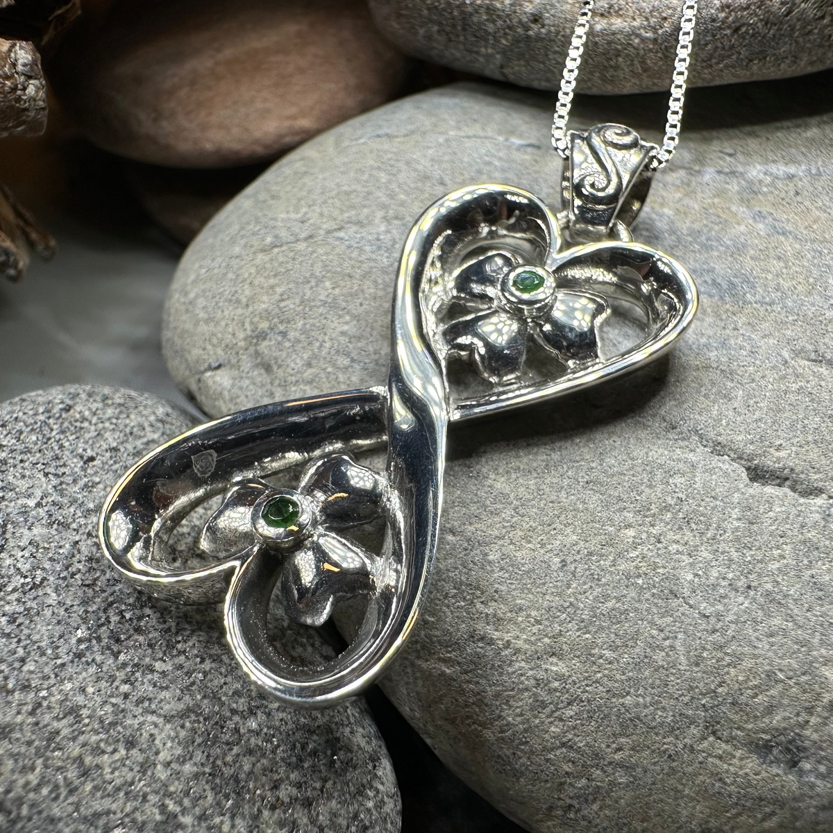 Shamrock Infinity Necklace | Pendant | Wiccan Center