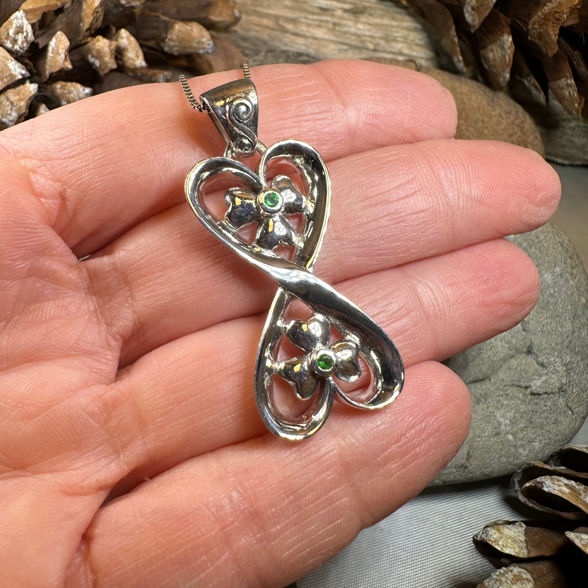 Shamrock Infinity Necklace | Pendant | Wiccan Center