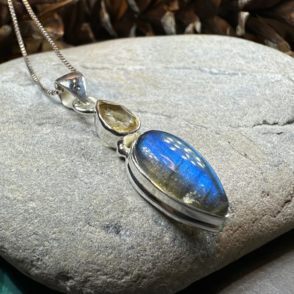 Briony Labradorite Necklace in Sterling Silver | Pendant | Wiccan Center
