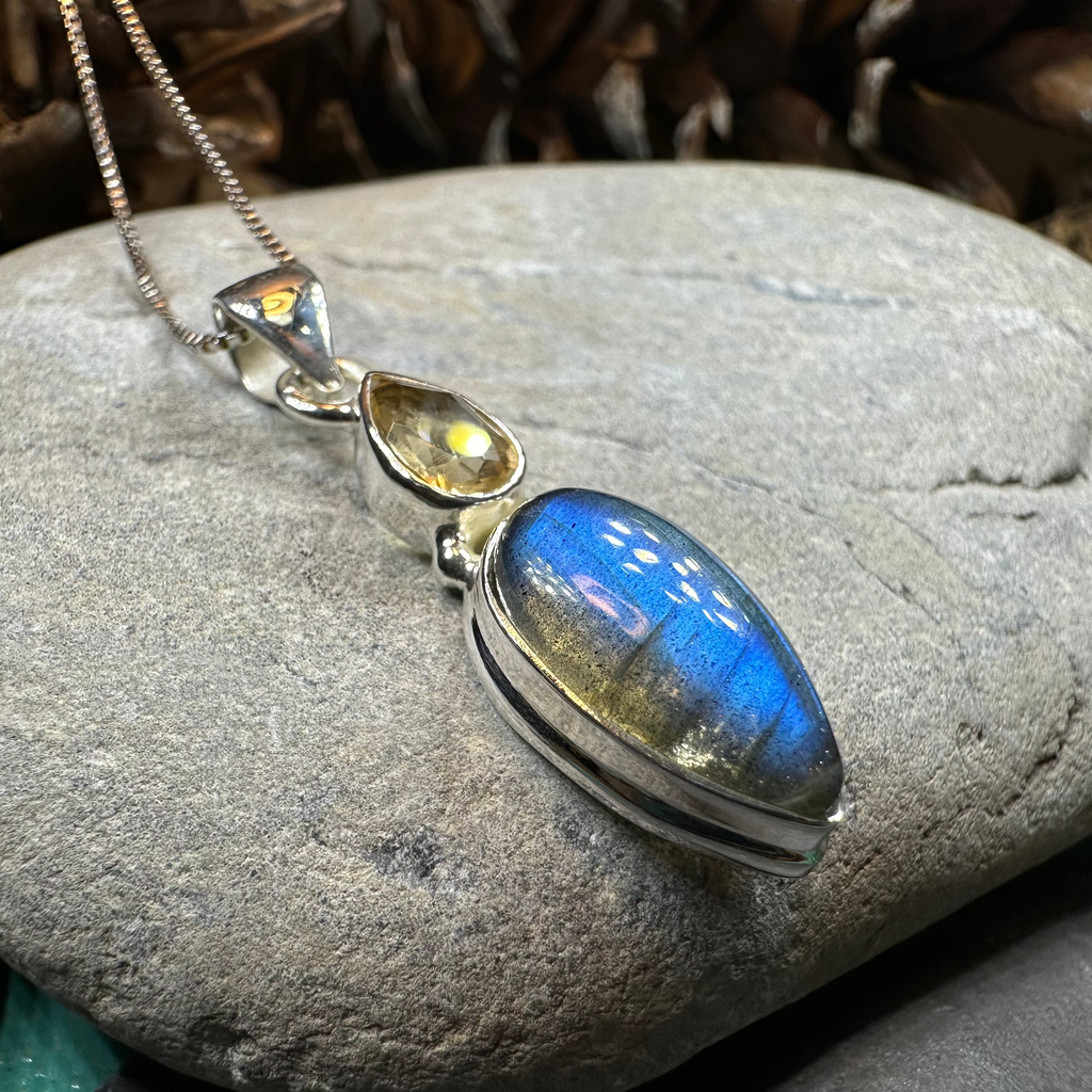 Briony Labradorite Necklace in Sterling Silver | Pendant | Wiccan Center