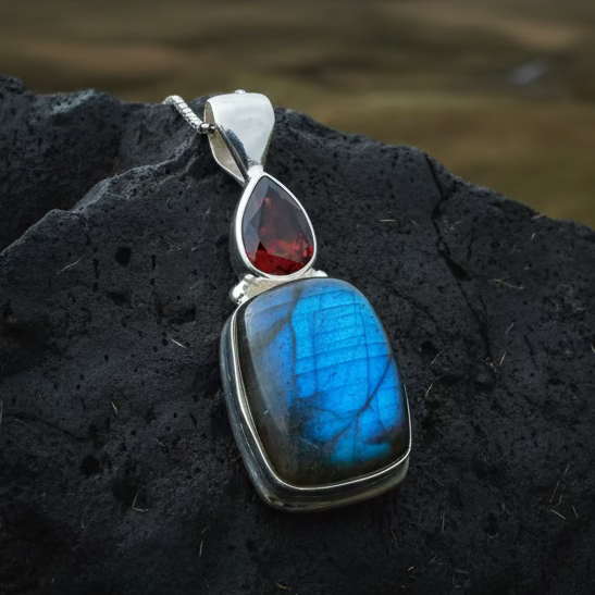 Briony Labradorite Necklace in Sterling Silver | Pendant | Wiccan Center