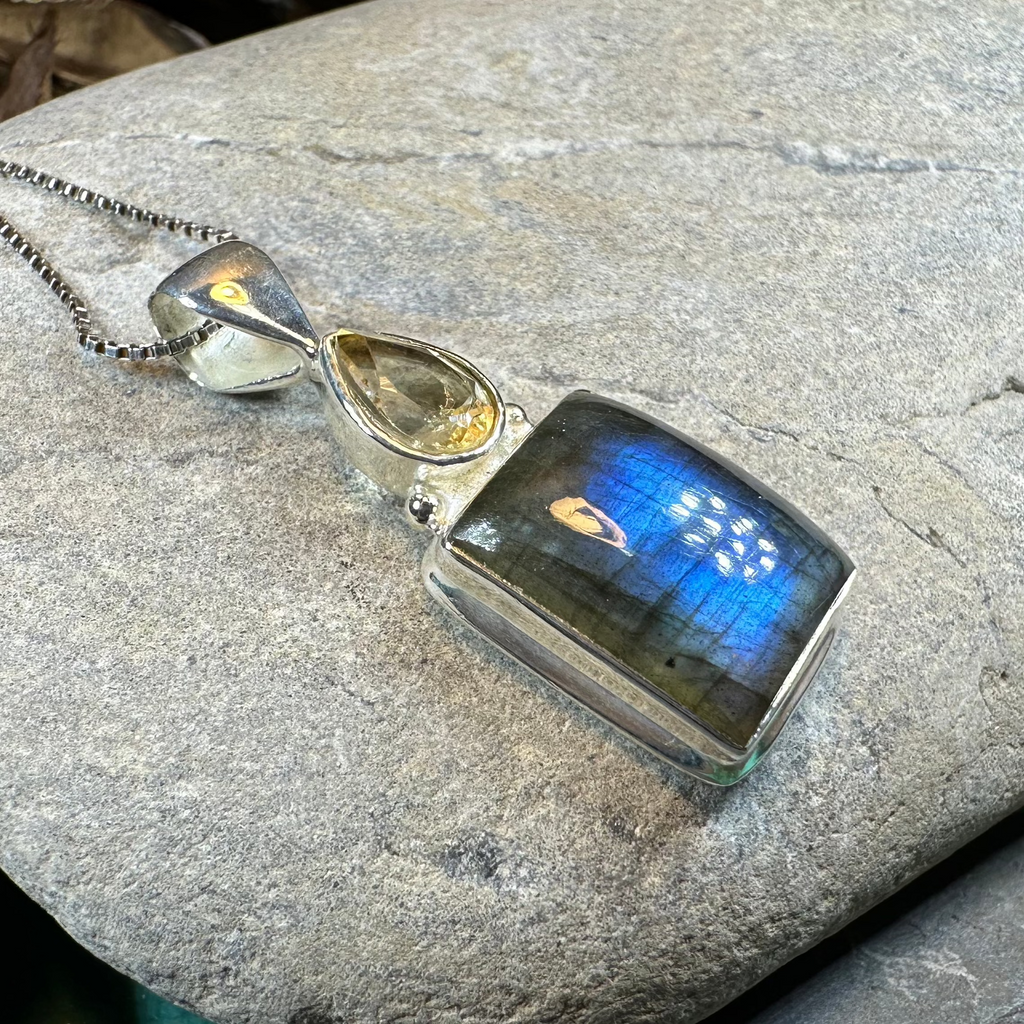 Briony Labradorite Necklace in Sterling Silver | Pendant | Wiccan Center